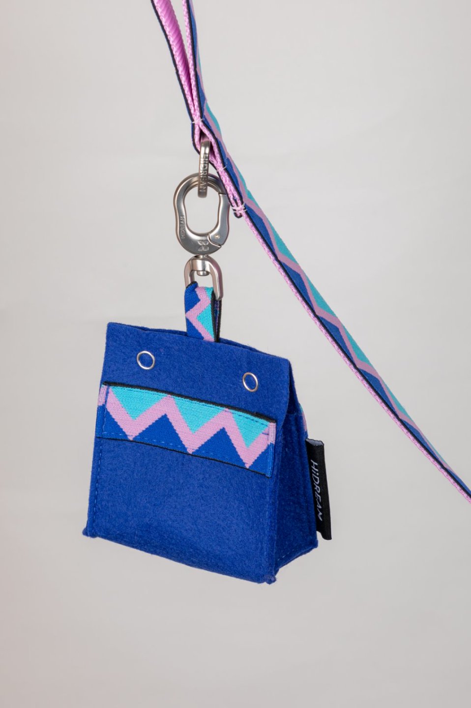 Momopets™ Rainbow Series – Felt Dog Poop Bag Holder